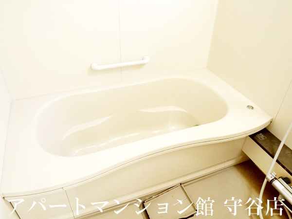 リビングタウンみどりのの浴室