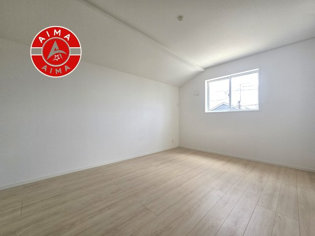 福岡市早良区干隈4丁目第15-2棟（1号棟）の子供部屋|穏やかな光が差し込む室内には、穏やかな時間が流れます。
