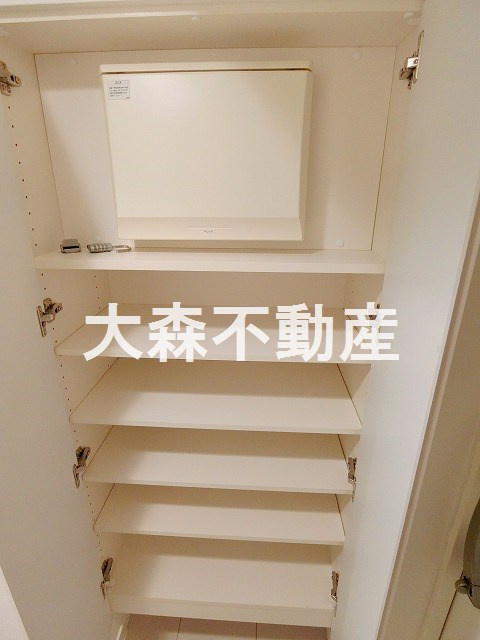 レジディア大森Ⅱの設備|玄関収納
