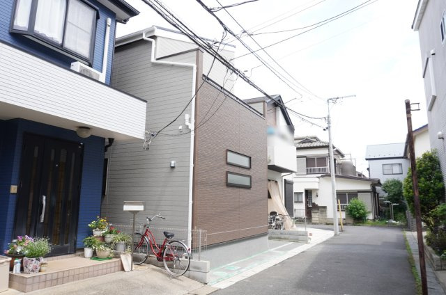 越谷市蒲生東町 新築分譲住宅の外観
