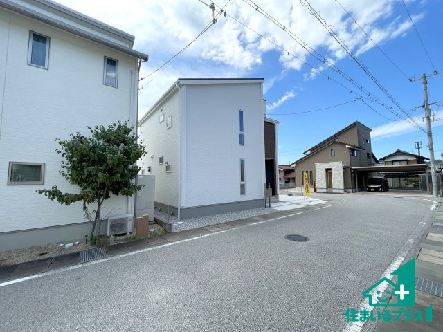 ★3(土)4(日)現地見学可能！★彦根市鳥居本町　限定1邸の外観|お客様に長く安心して住んでいだだける事にこだわった家づくり！住んでからのアフターサービスにもしっかりと取り組んでいます！