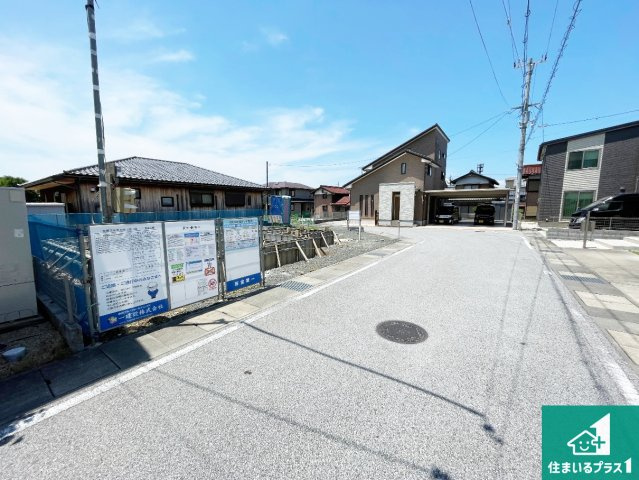 ★29(土)30(日)現地見学可能！★彦根市鳥居本町　限定1邸の前面道路含む現地写真|周辺は落ち着いた街並みの住宅地！子育てがしやすい住環境です！まだ未完成ですが、現地でしかわからない事もございます。是非一度ご覧ください。