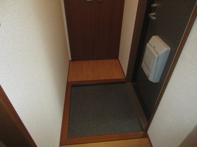 【玄関】