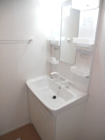 サンパティ－クの洗面所|スペースが確保できる洗面所です