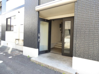 【エントランス】