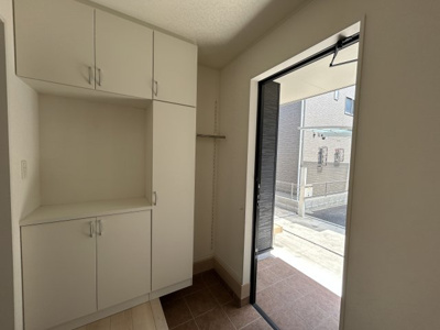 【玄関】 | 川口市弥平中古戸建