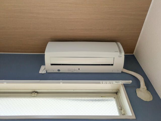 ルーブルの設備