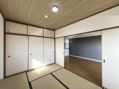 【和室】 | ファミール岸和田ステージ２ | 【和室】一息つく時の癒しの空間や客間にもお使いになれます！リビングに隣接しているので、お子様のお昼寝スペースにもいいですね！