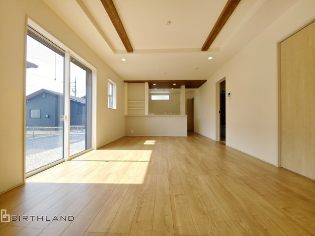 新築戸建・新築建売　伊勢崎市豊城町　殖蓮小学校・殖蓮中学校の居間・リビング