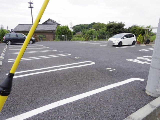 サンセイルの駐車場|駐車場