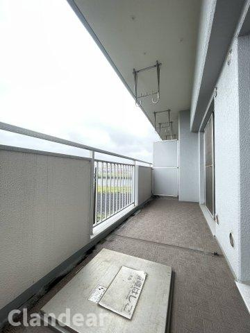 グリーンパーク水元Ⅳリバーサイドのバルコニー|ドキドキの新生活も、安心してスタート。ぴったりの住まいを見つけませんか？クランディアが一緒に住まい選びをサポートします‼　まずは、お気軽にお問合せください　＃クランディア