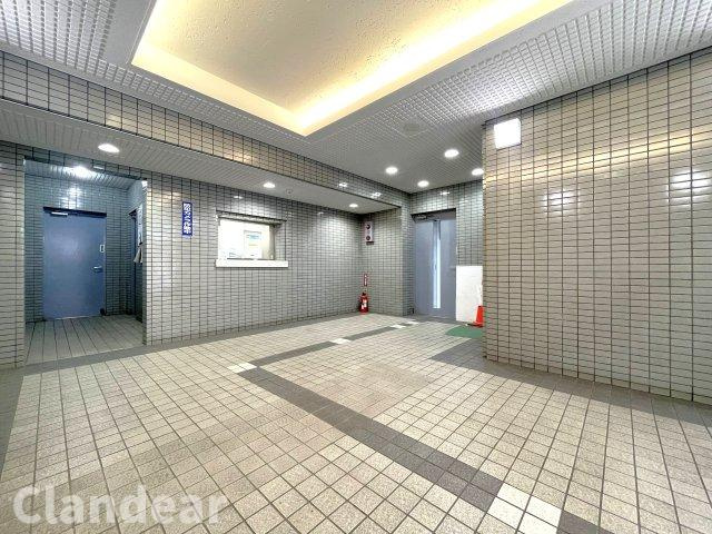 グリーンパーク水元Ⅳリバーサイドのロビー|ドキドキの新生活も、安心してスタート。ぴったりの住まいを見つけませんか？クランディアが一緒に住まい選びをサポートします‼　まずは、お気軽にお問合せください　＃クランディア