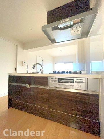 グリーンパーク水元Ⅳリバーサイドのキッチン|ドキドキの新生活も、安心してスタート。ぴったりの住まいを見つけませんか？クランディアが一緒に住まい選びをサポートします‼　まずは、お気軽にお問合せください　＃クランディア