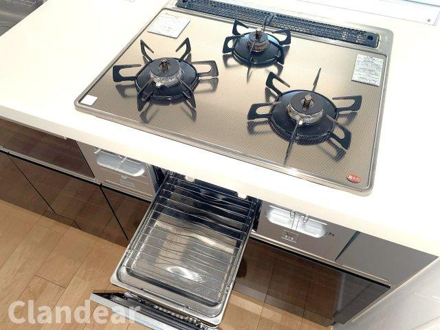 グリーンパーク水元Ⅳリバーサイドのキッチン|ドキドキの新生活も、安心してスタート。ぴったりの住まいを見つけませんか？クランディアが一緒に住まい選びをサポートします‼　まずは、お気軽にお問合せください　＃クランディア