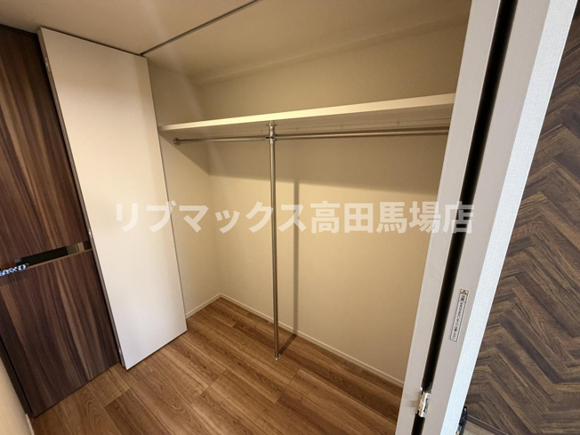 【収納】レガリス目白学習院下