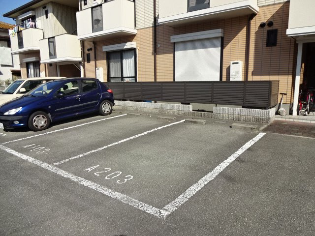 カサグランデ　A棟の駐車場