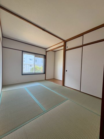 渦が森コーポ１９号館の居間・リビング