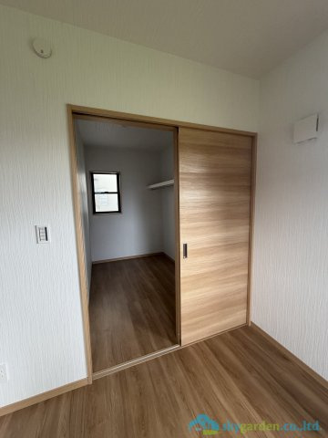 小田原市中新田　未入居戸建　全2棟2号棟の収納