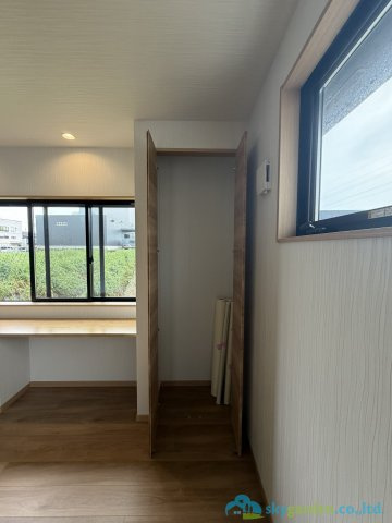 小田原市中新田　未入居戸建　全2棟2号棟の収納