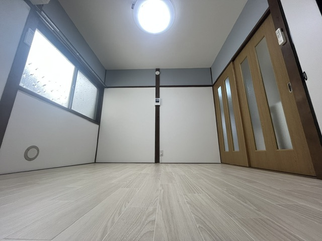 南野田貸家の居間・リビング