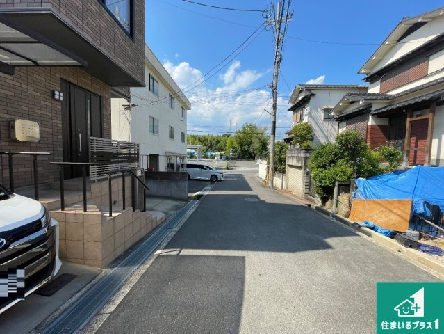 ★29(土)30(日)現地見学可能！★城陽市富野森山　限定1邸の前面道路含む現地写真|現在建築中！落ち着いた街並みで新生活を始めることが出来そう！周辺の物件も併せてご紹介させて頂きます！