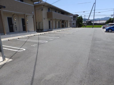 【駐車場】 | シャインリーフ山口　A棟