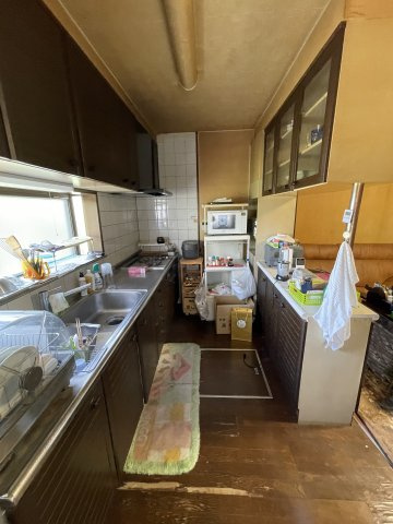 土居町津根　中古住宅のキッチン