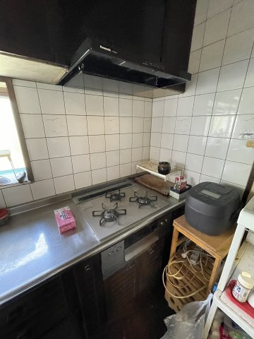 土居町津根　中古住宅のキッチン