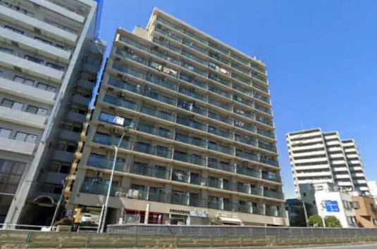 コスモウィル大島の外観|ドキドキの新生活も、安心してスタート。ぴったりの住まいを見つけませんか？クランディアが一緒に住まい選びをサポートします‼　まずは、お気軽にお問合せください　＃クランディア