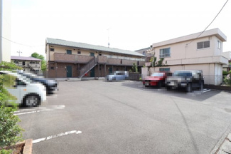 【駐車場】 | 駐車場に車を止められます