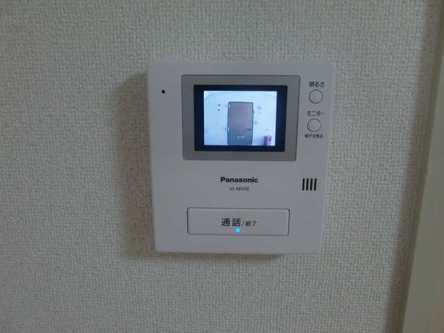 リバーサイド青谷のセキュリティ|モニター付インターフォン