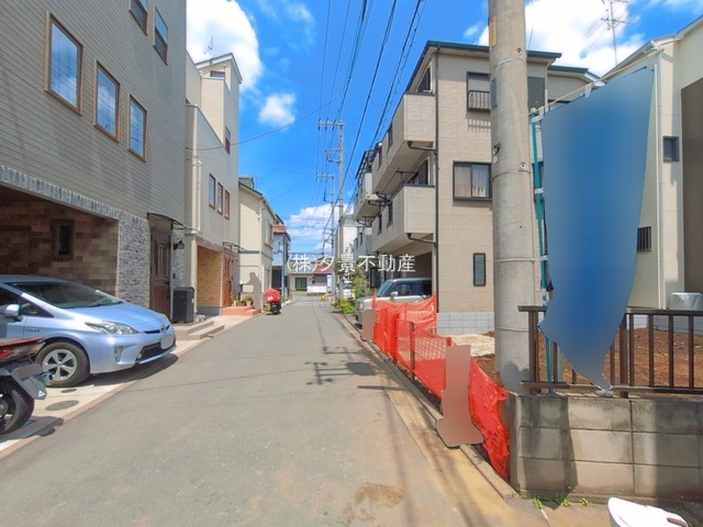 《仲介手数料無料》朝霞市膝折町２丁目3-49新築一戸建てグラファーレ