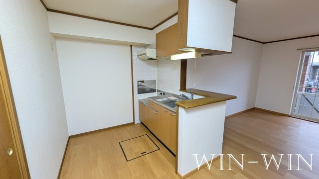 ドルフ・サンフラワーのキッチン