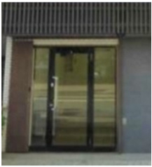 小平市たかの台の賃貸マンションのエントランス