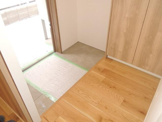 川崎市多摩区菅６丁目のテラスの収納