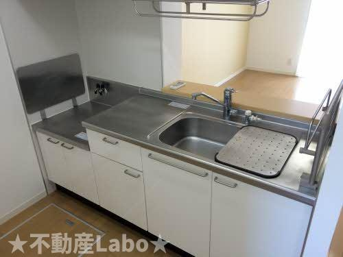 シャーメゾンディアス川内 Ａ棟のキッチン