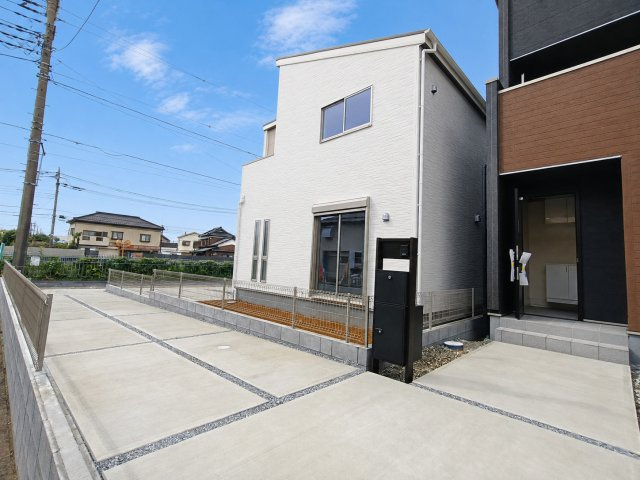 三郷市　新和4丁目　新築戸建　全2棟の外観|落ち着いた雰囲気の外観です
