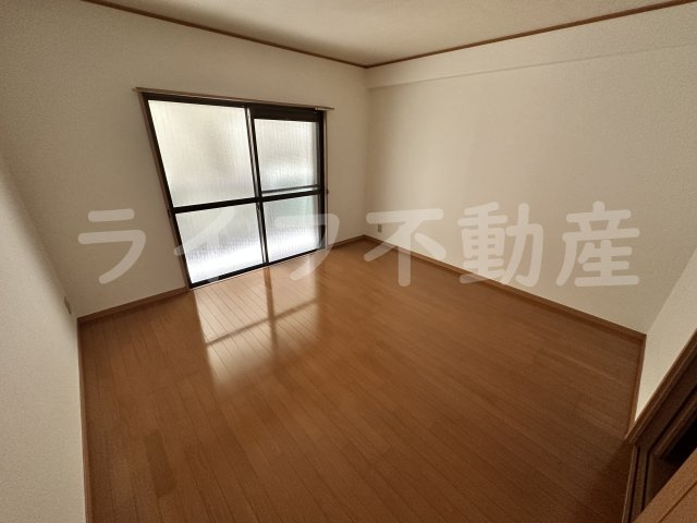 ヴェール上小阪の居間・リビング
