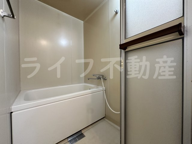 ヴェール上小阪の浴室