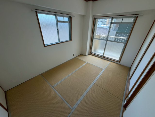 甲南メゾン青木の和室