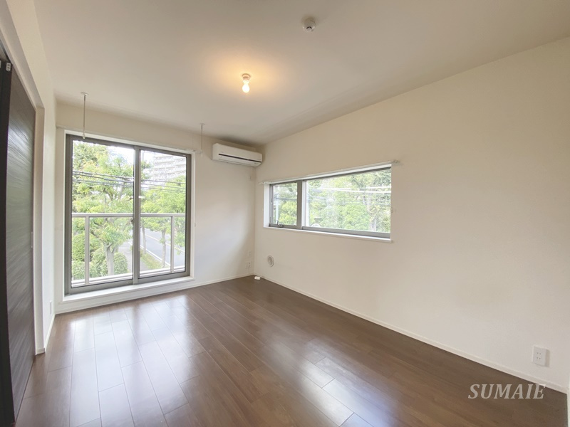 さいたま市中央区鈴谷４丁目の賃貸マンションの居間・リビング|景色の良いお部屋です☆