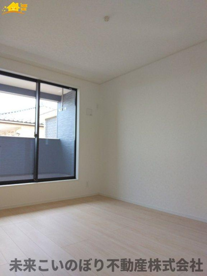 【寝室】 | Cradle garden加須市南町第3　1号棟 | 広くて明るい寝室