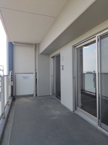 レーベン長岡寺島町Vertalierのバルコニー