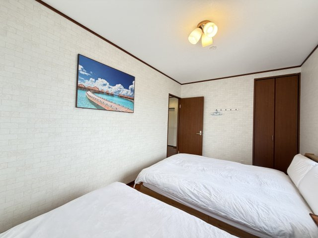 恩納村谷茶（オーシャンビュー旅館業取得済み）の洋室|大人数利用可能♪