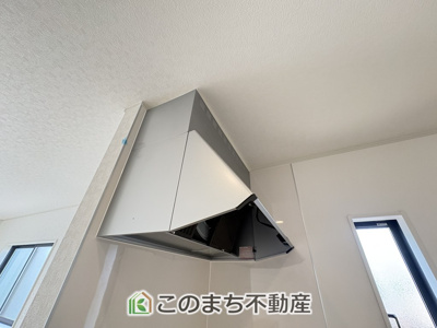 【キッチン】 | CRADLE GARDEN古河市諸川第9　 | シンプルながらお料理の匂いをスッキリ吸引するレンジフード☆