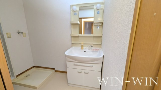 宇塚ハイツの洗面所