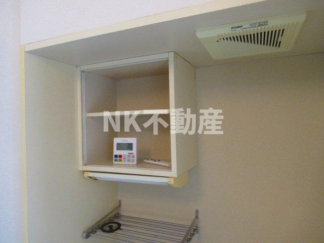 【収納】 | グローバル八戸ノ里Ⅱ（八戸ノ里賃貸） | キッチンの棚です