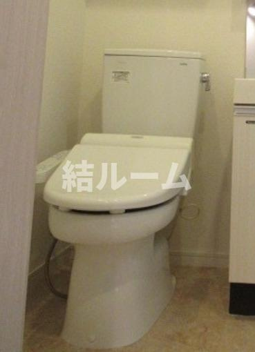 川口市並木２丁目の賃貸マンションのトイレ