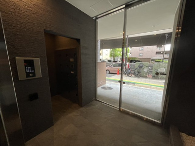 【エントランス】 | グランメゾン三宿矢野