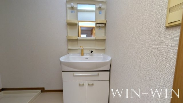 宇塚ハイツの洗面所